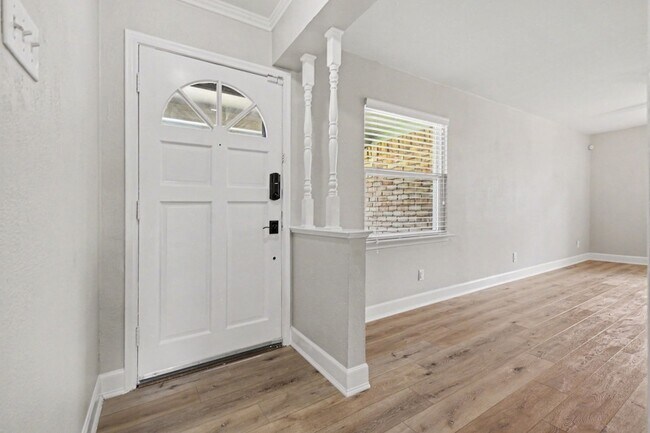 Building Photo - 13216 Meandering Way