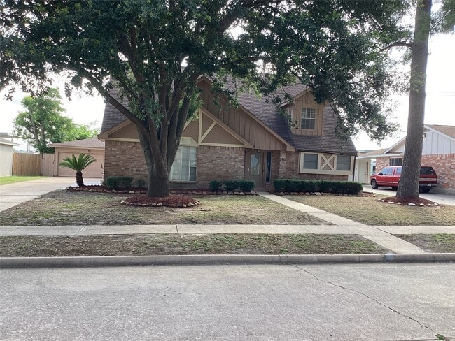 Building Photo - 2031 Millhouse Rd