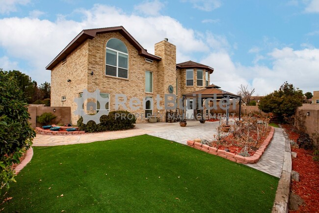 Building Photo - CALL US TODAY AT (505) 808-6467 TO SCHEDULE A VIEWING AND MAKE THIS YOUR NEW HOME!!