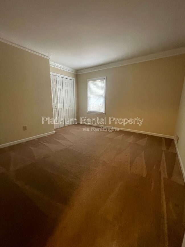 Building Photo - 3665 Orchard St