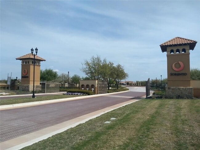 Building Photo - 18412 Calasetta Dr