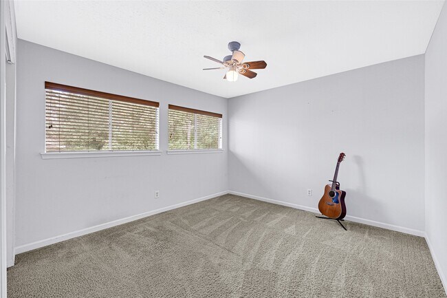 Building Photo - 2311 Quail Haven Rd