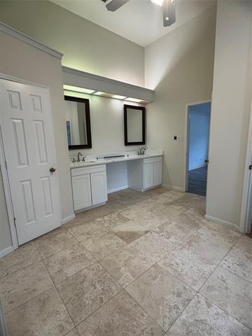 Building Photo - 3105 Wren Ln
