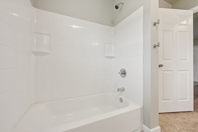 Building Photo - 254 Plez Morgan Dr