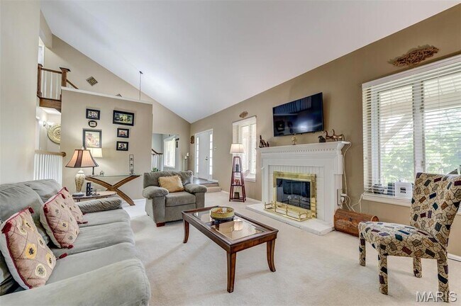 Building Photo - 14991 Broadmont Dr