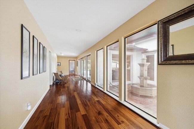 Building Photo - 18618 Point Lookout Dr