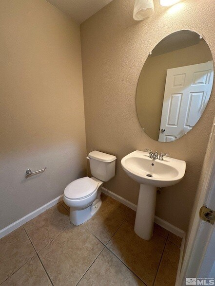 Building Photo - 3994 Dominus Dr