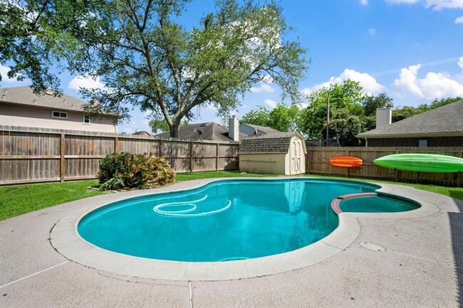 Building Photo - 4309 Kingfish Dr