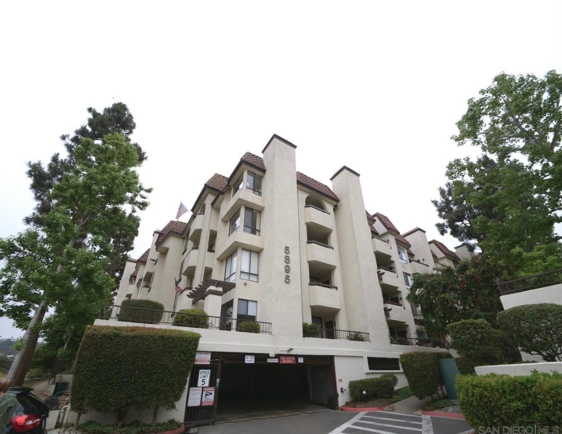 Building Photo - 5895 Friars Rd