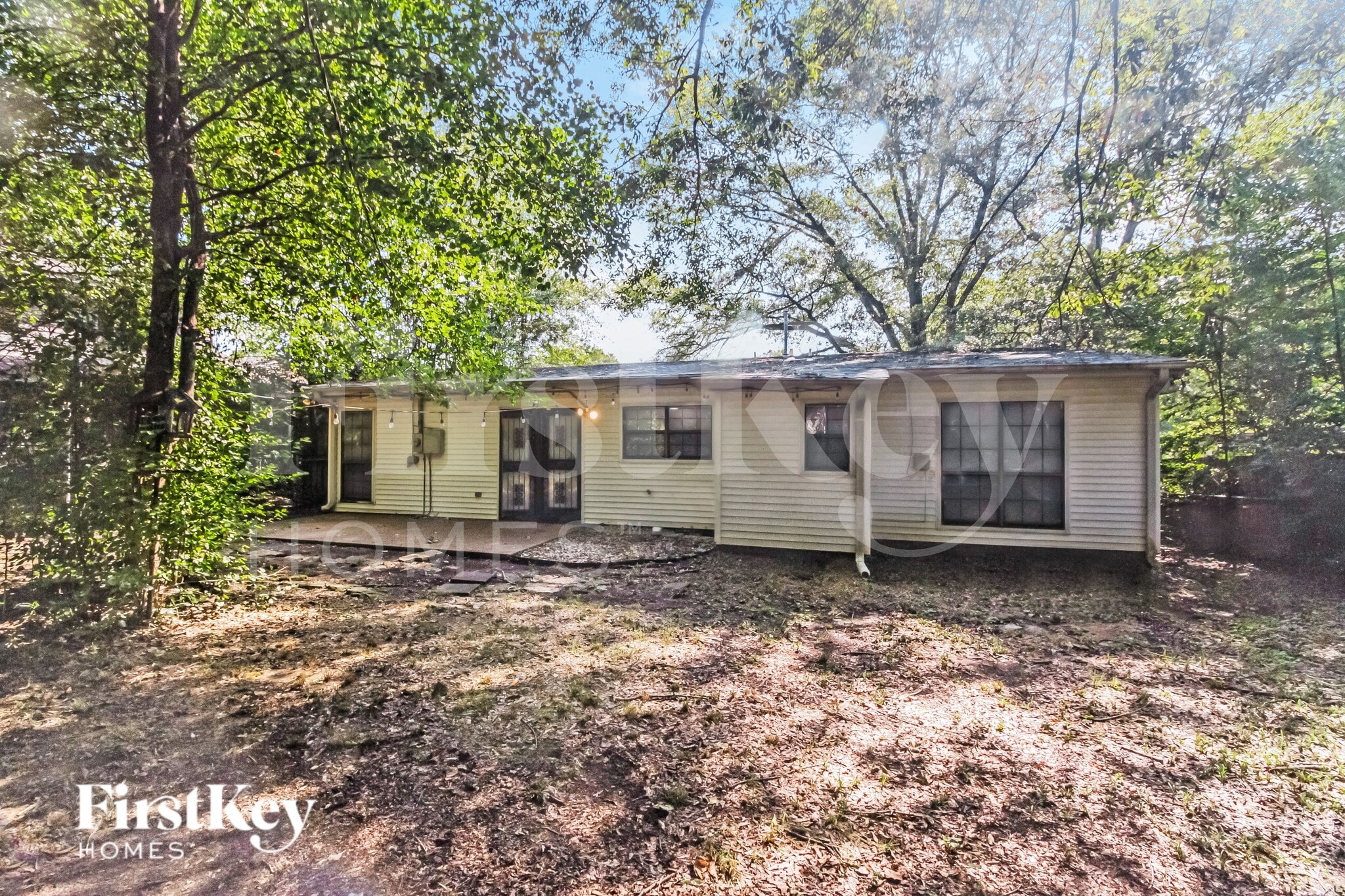 Building Photo - 1307 S White Station Rd