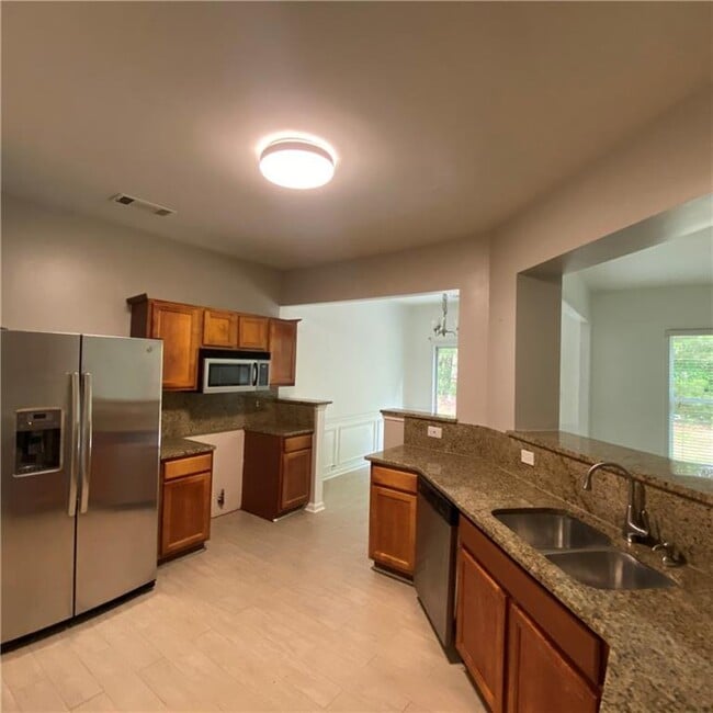 Building Photo - 2922 Briaroak Dr