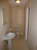 Building Photo - 16-8 Sacramento Ct