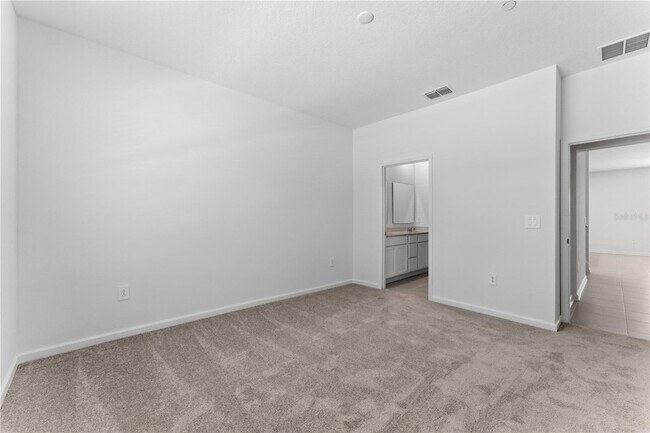 Building Photo - 2301 White Buffalo St