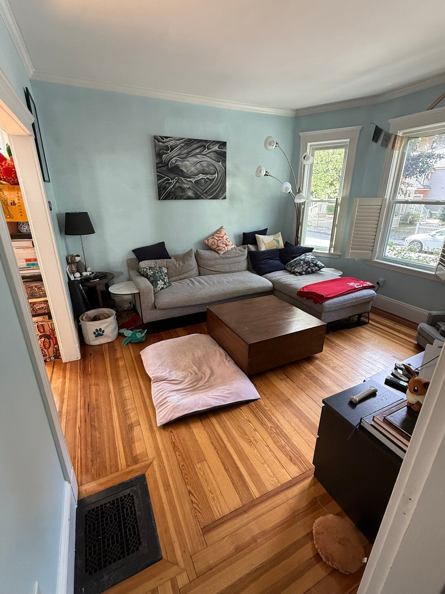 Living Room - 85 Clifton St