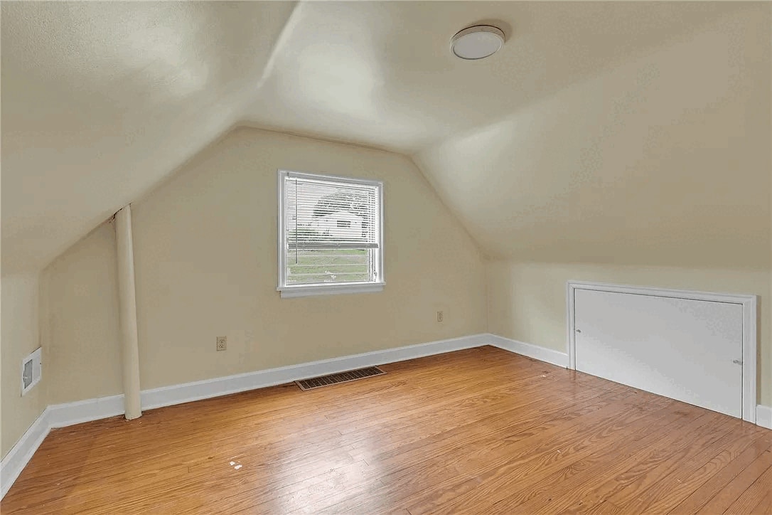 Building Photo - 1736 Pierce St