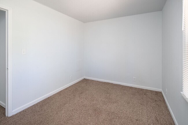 Interior Photo - Windsong Apartments