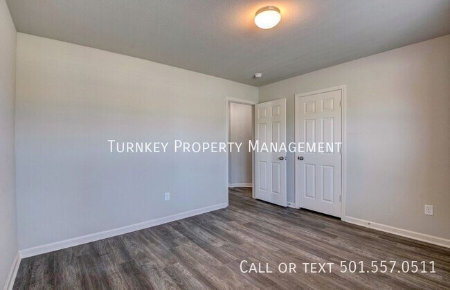 Building Photo - 10500 Darla Ln