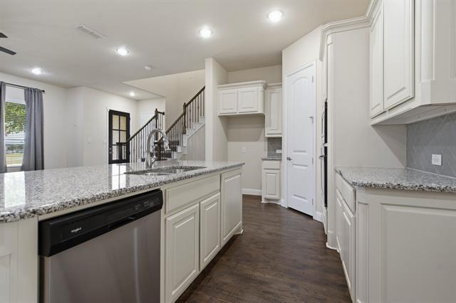 Building Photo - 2533 Gramercy Park Dr