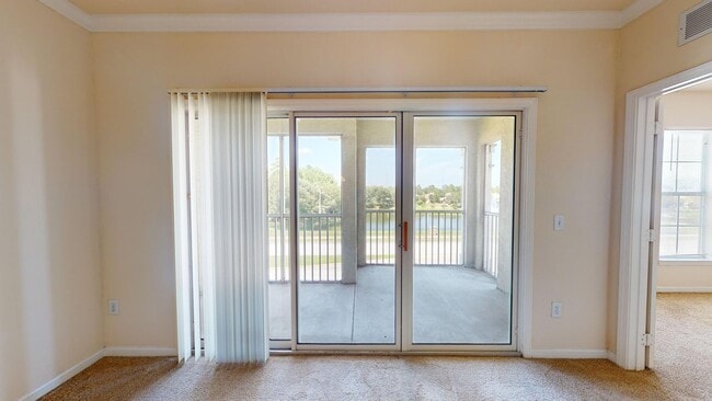 Building Photo - Welcome home to this charming 2-bedroom, 2...