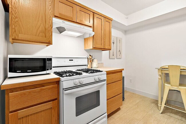 Building Photo - 2809 N Starr St