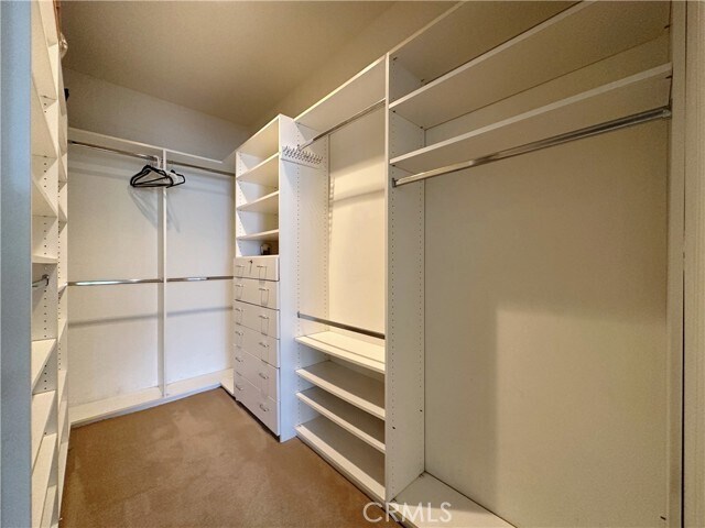Building Photo - 320 S Willaman Dr
