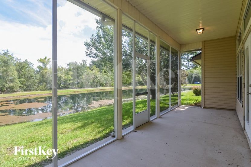 Building Photo - 112 Glen Oaks Dr