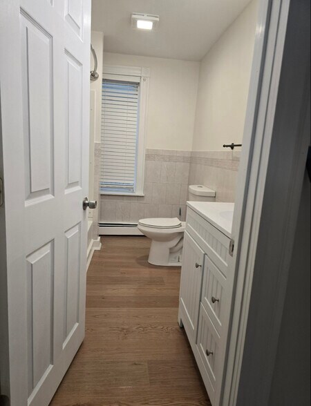 Building Photo - 78 Potters Ave