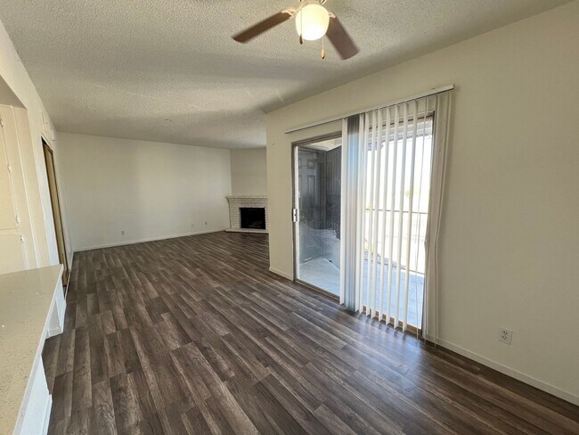 Building Photo - 6942 Appleton Dr
