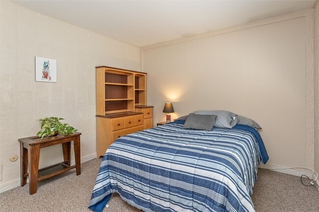 Building Photo - 87 Milrace Dr