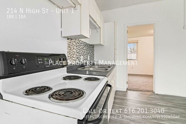 Building Photo - 214 N High St