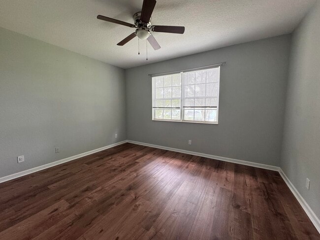 Building Photo - 4370 Legacy Ct