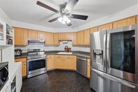 Building Photo - 1508 Harmon Cove Tower