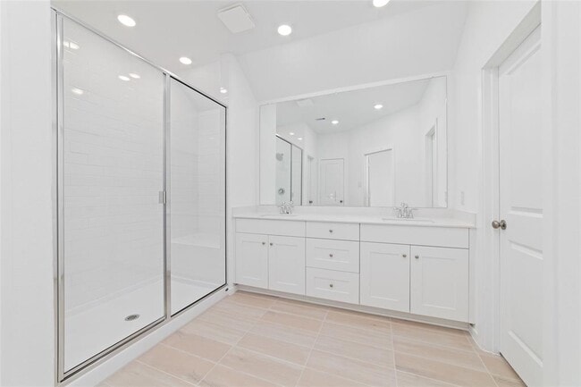 Building Photo - 26802 Tree Mallow Dr