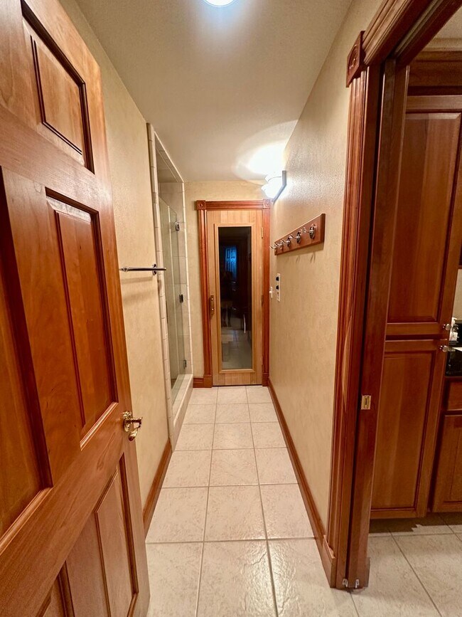 Building Photo - 11707 Kestrel Rd