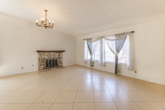 Building Photo - 6361 O'Bannon Dr