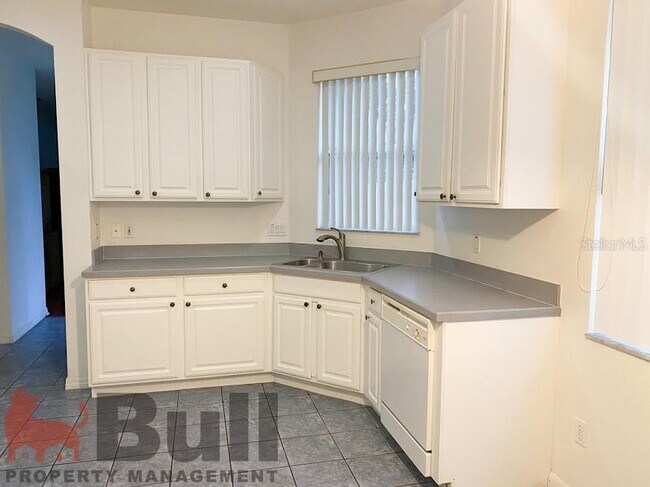Building Photo - 596 Neumann Village Ct