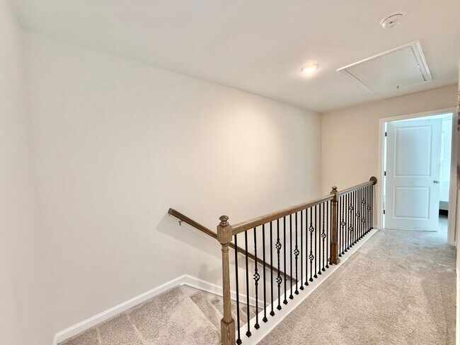 Building Photo - Newly Built 3BD, 2.5BA Durham Townhome in ...