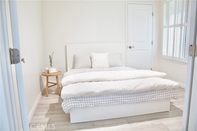 Building Photo - 2052 S June Pl