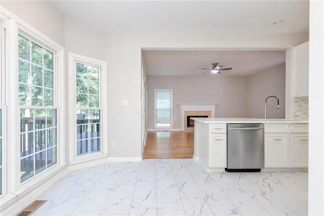 Building Photo - 3418 Rose Arbor Ct