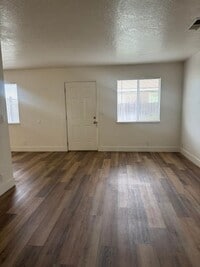 Building Photo - 710 Key Ave