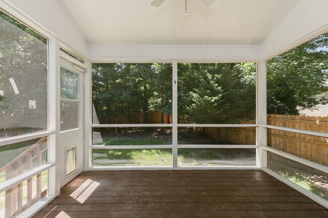 Building Photo - 4003 Ellisfield Dr