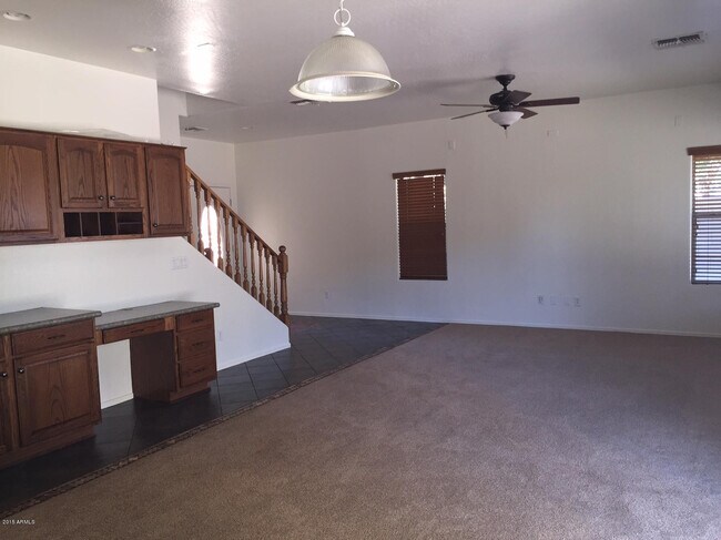 Building Photo - 15143 N 172nd Dr