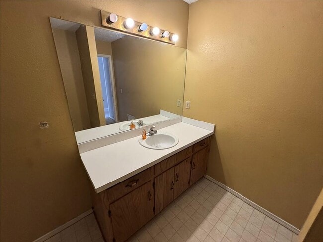 Building Photo - 4133 Nightingale Ln