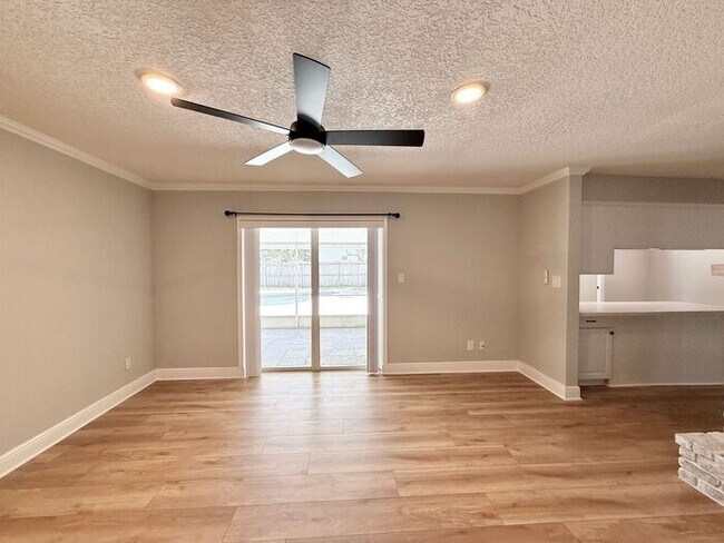 Building Photo - 4/3 WINTER PARK POOL HOME WITH WINTER PARK SCHOOLS! (Orange County Winter Park Schools)