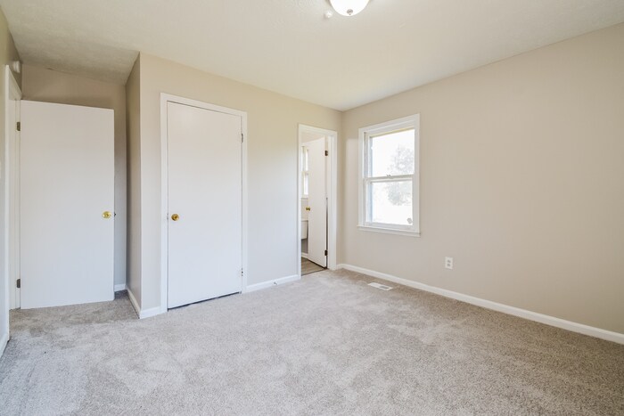 Building Photo - 101 Big Horn Rd