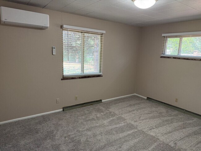 Building Photo - Spacious 2-Bed Home Packed With Comfort and Upgrades