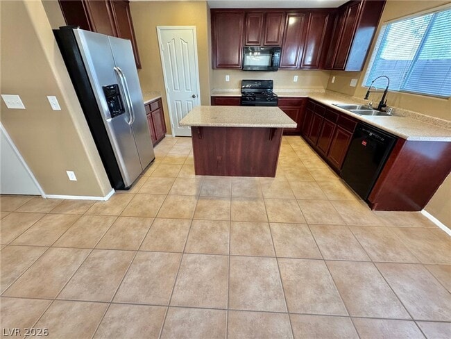 Building Photo - 527 Cabis Bay St