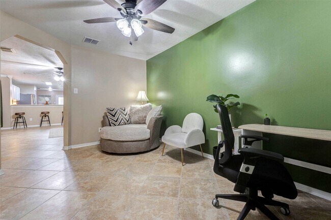 Building Photo - 822 Autumn Point Ln