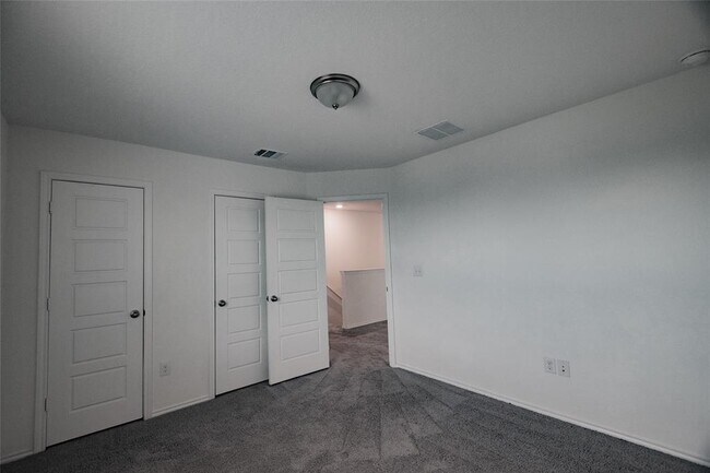 Building Photo - 6412 Carriage Pines Dr