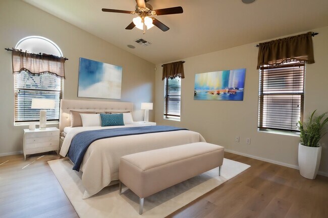 Building Photo - Spacious North Phoenix Home